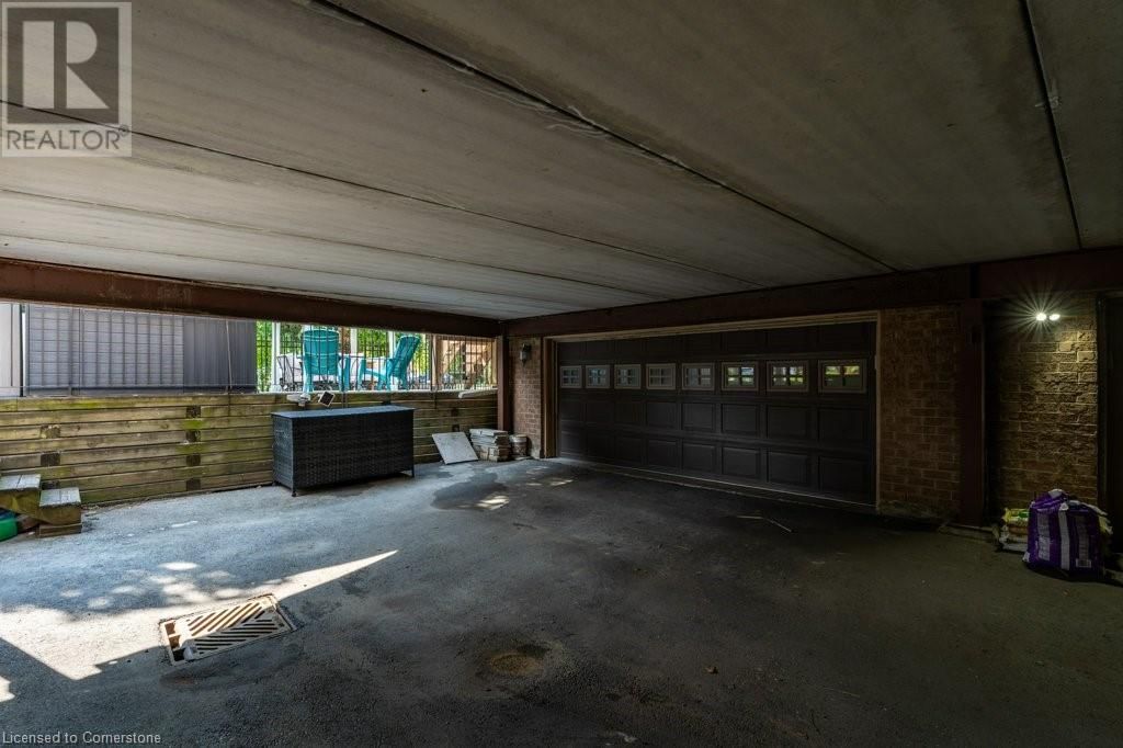 90 WATERFORD CRESCENT Image 47