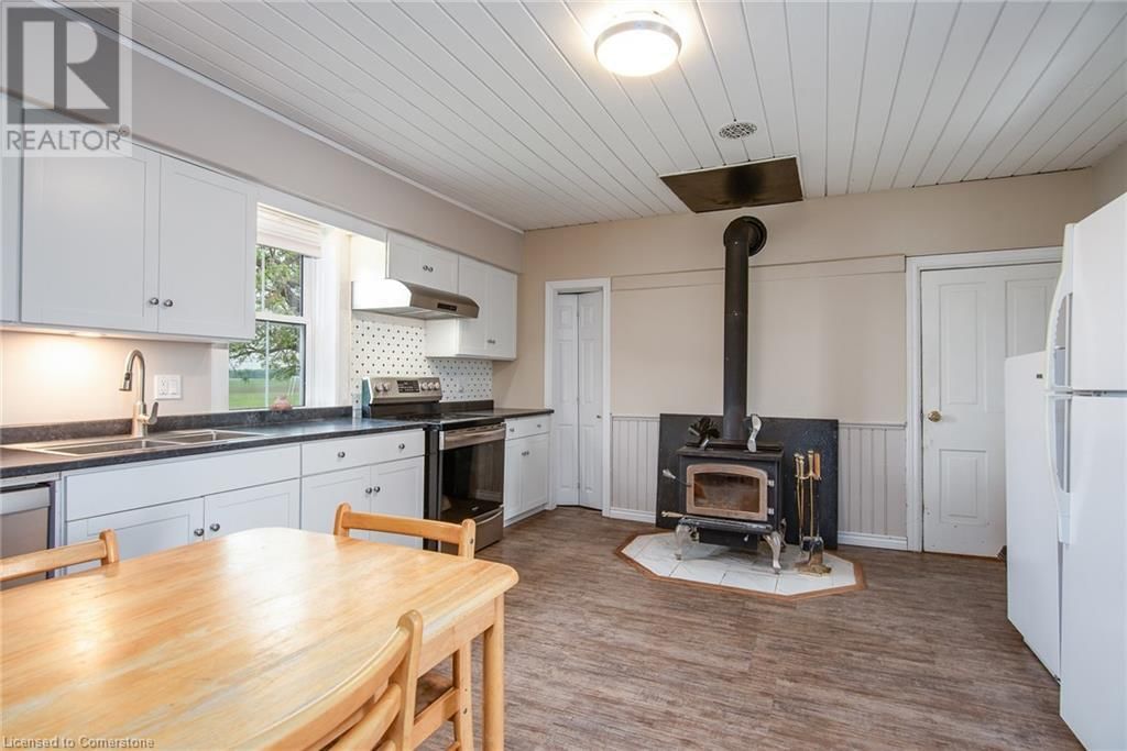 4385 HESSEN STRASSE Image 34