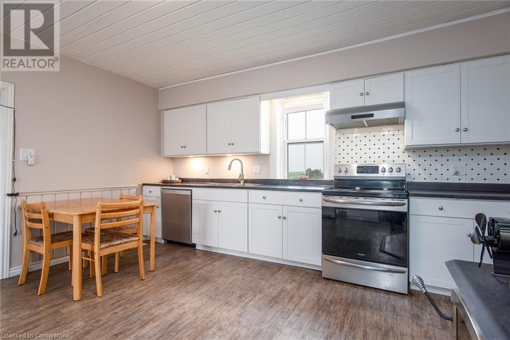 4385 HESSEN STRASSE Image 35