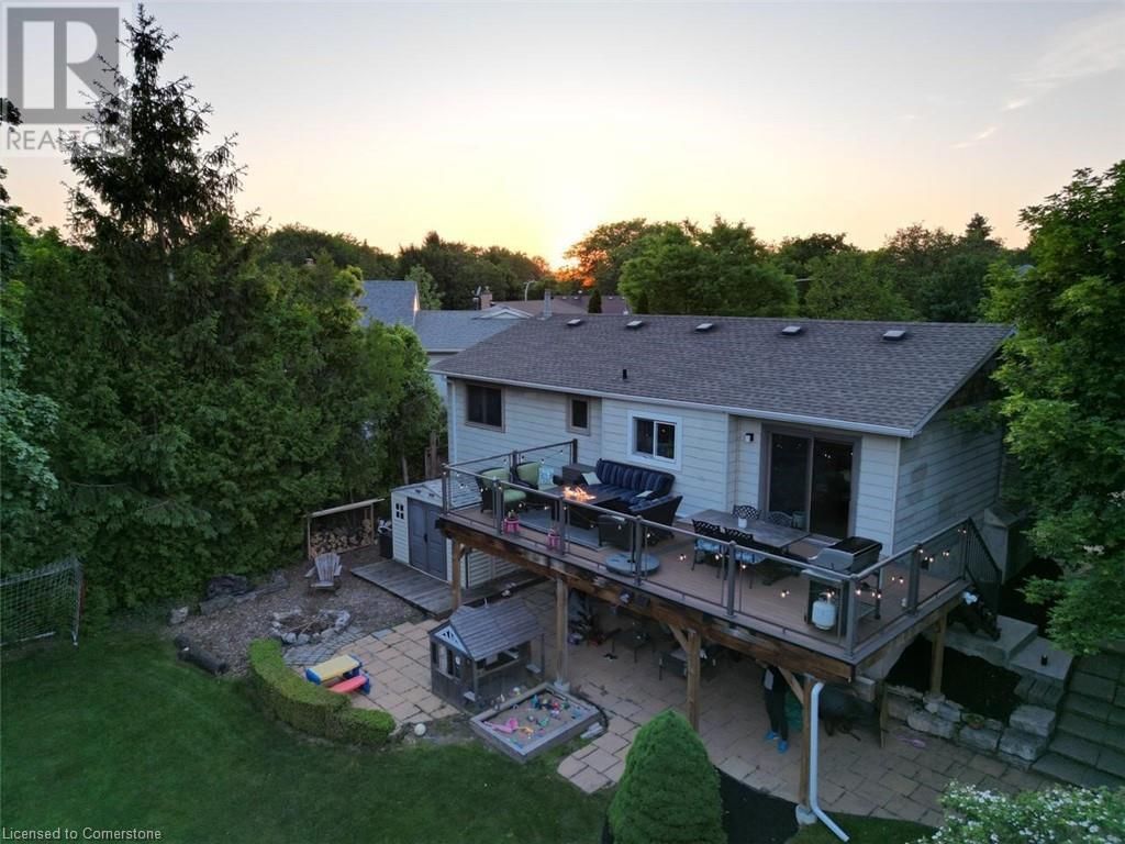 468 SPARLING CRESCENT Image 45