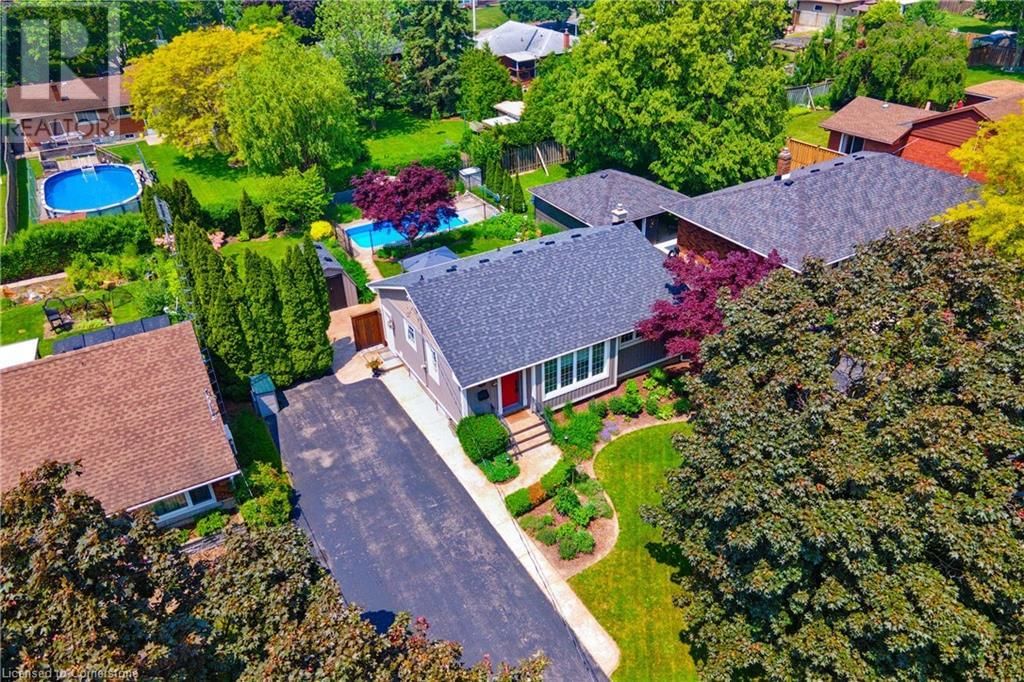 38 ALBANY DRIVE Image 37