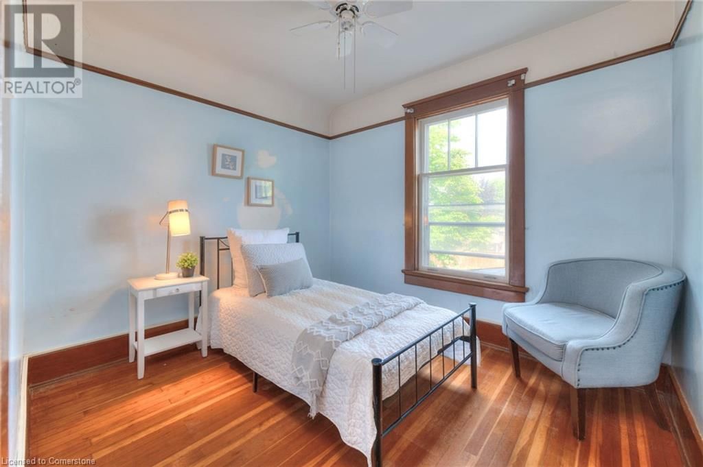 235 HOFFMAN STREET Image 24