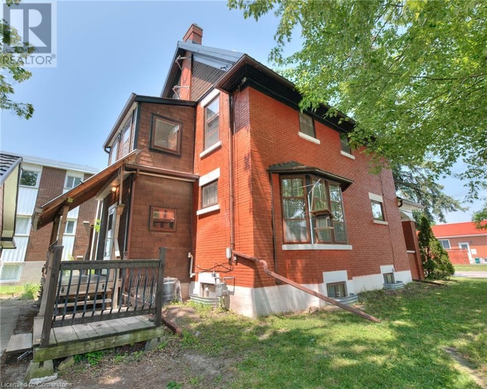 235 HOFFMAN STREET Image 5
