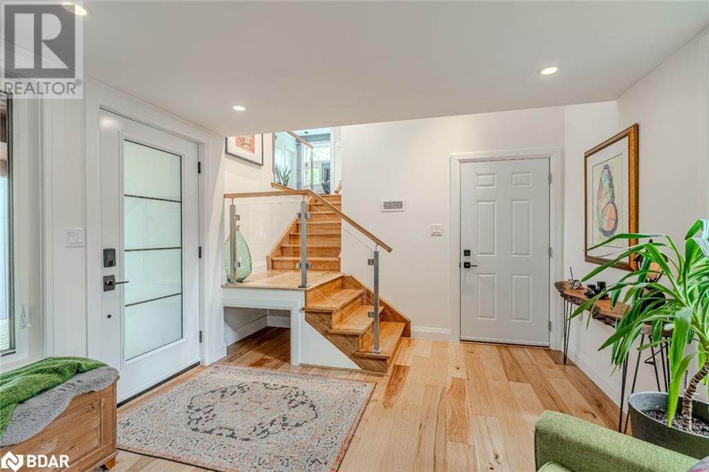7952 PARK LANE CRESCENT Image 16
