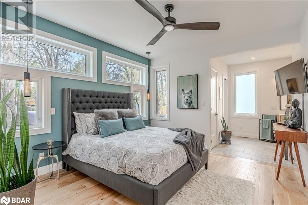 7952 PARK LANE CRESCENT Image 18