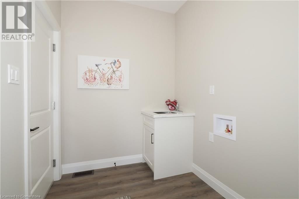 110 BEDELL DRIVE Image 26
