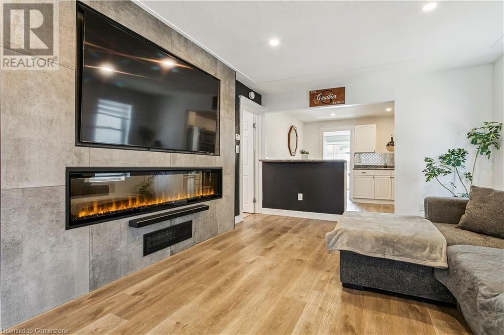 276 NORMANHURST AVENUE Image 10
