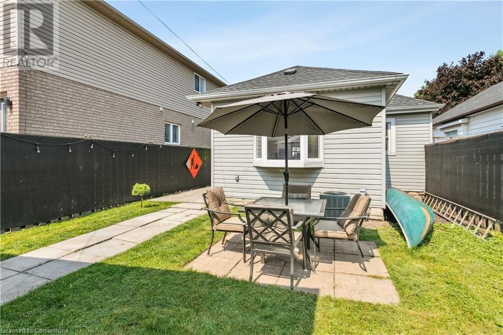 276 NORMANHURST AVENUE Image 41