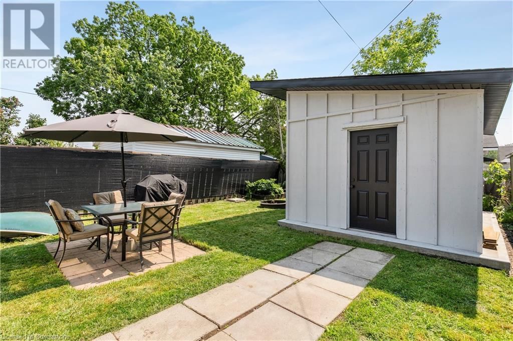 276 NORMANHURST AVENUE Image 45