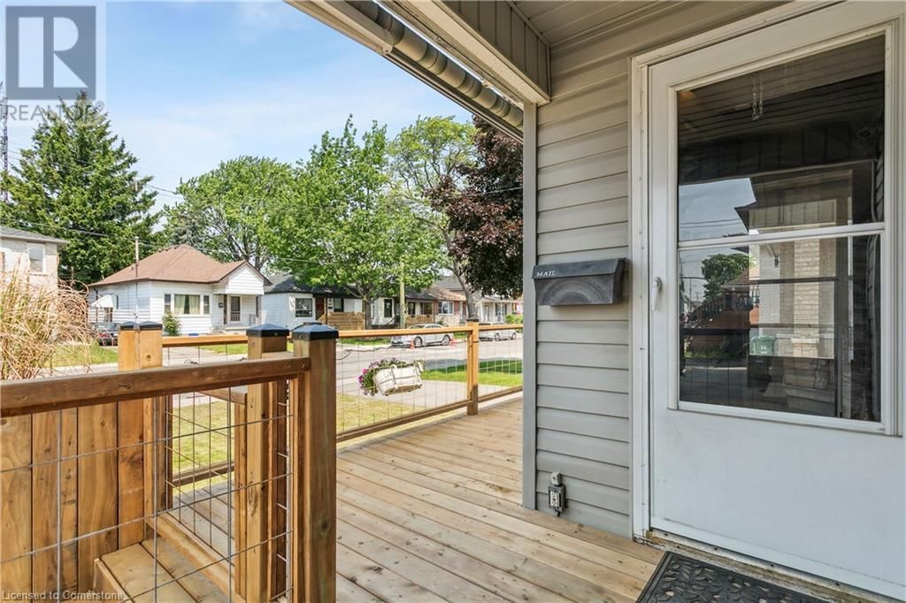 276 NORMANHURST AVENUE Image 6