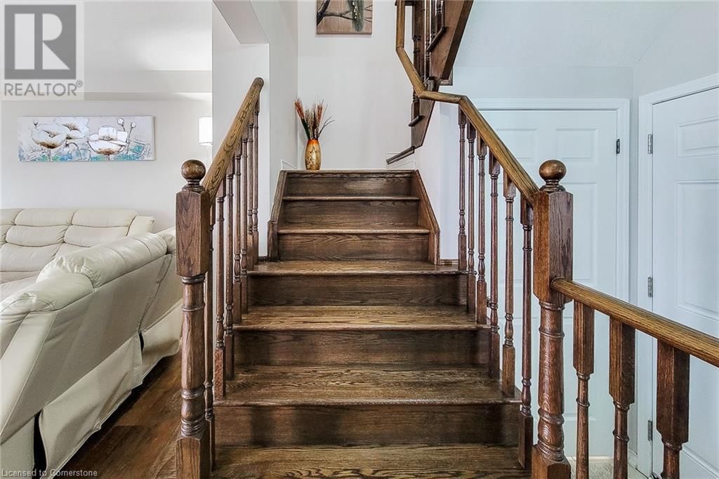76 MCALLISTAR DRIVE Image 24