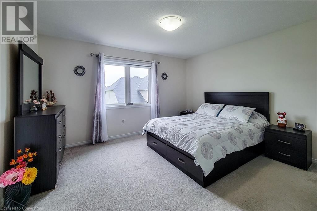 76 MCALLISTAR DRIVE Image 28