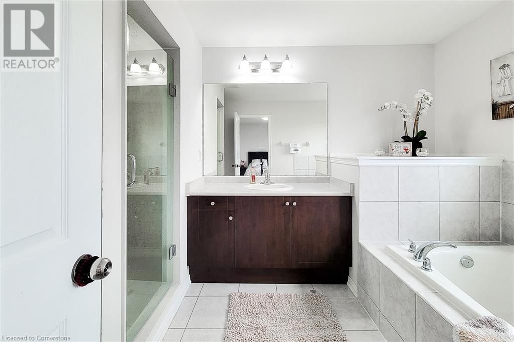 76 MCALLISTAR DRIVE Image 29