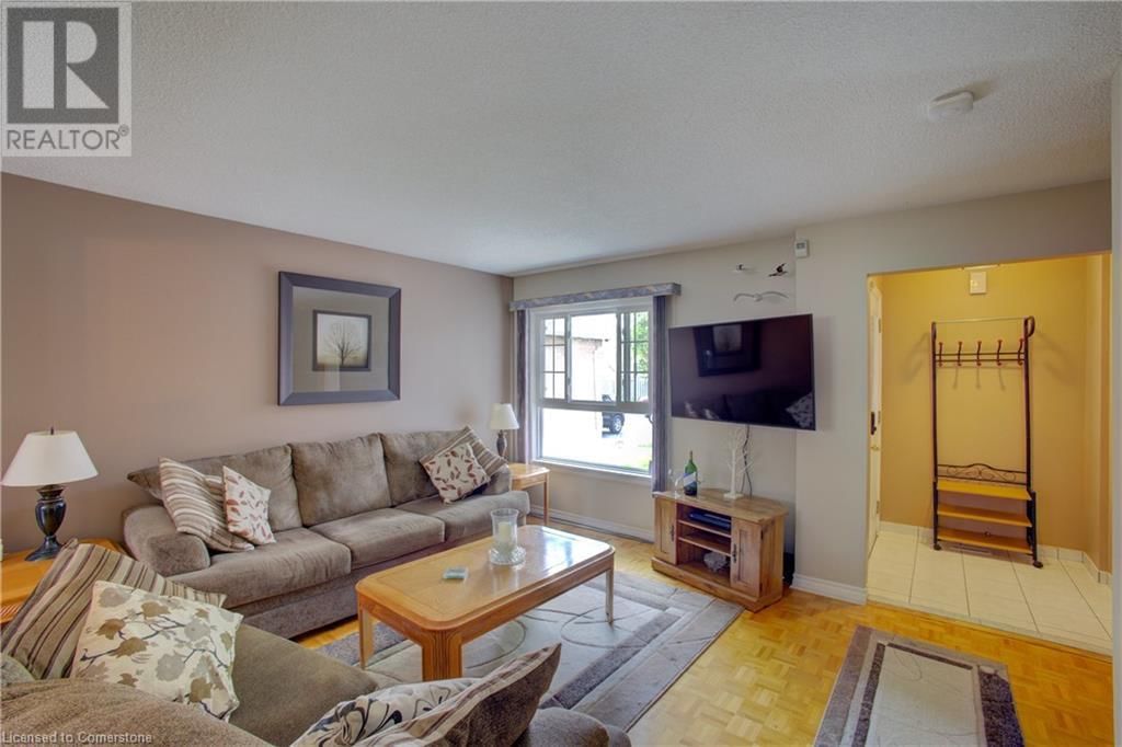 57 ECCLESTONE DRIVE Image 13