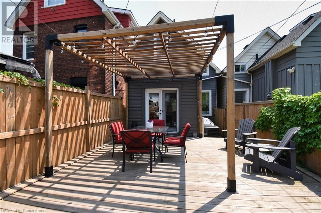 61 CHESTNUT AVENUE Image 43