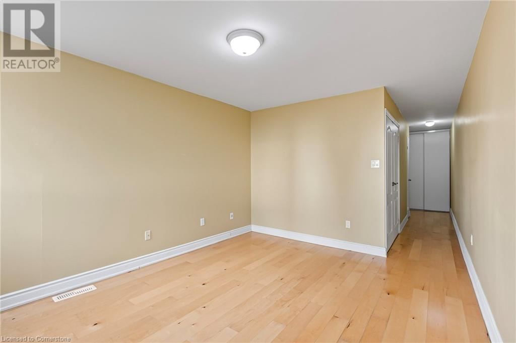 523 - 1300 MARLBOROUGH COURT Image 30