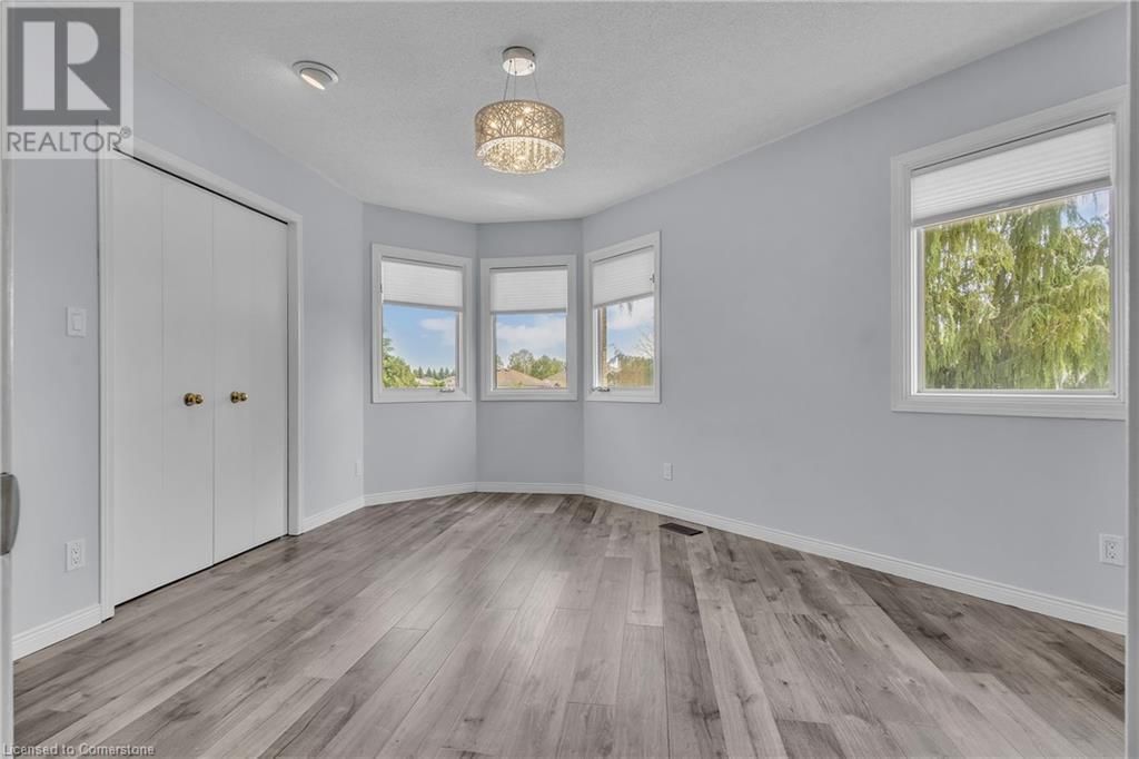 86 CORFIELD DRIVE Image 23