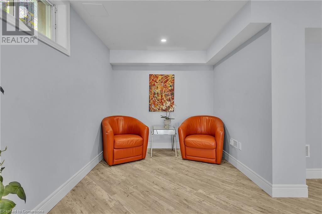 86 CORFIELD DRIVE Image 38