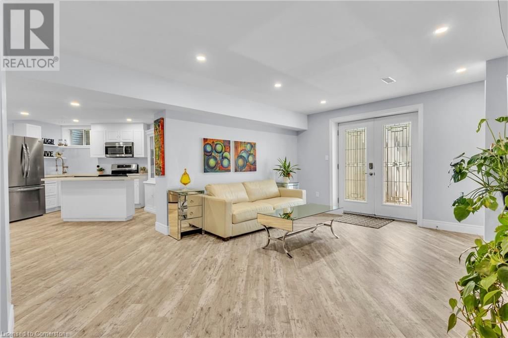 86 CORFIELD DRIVE Image 39