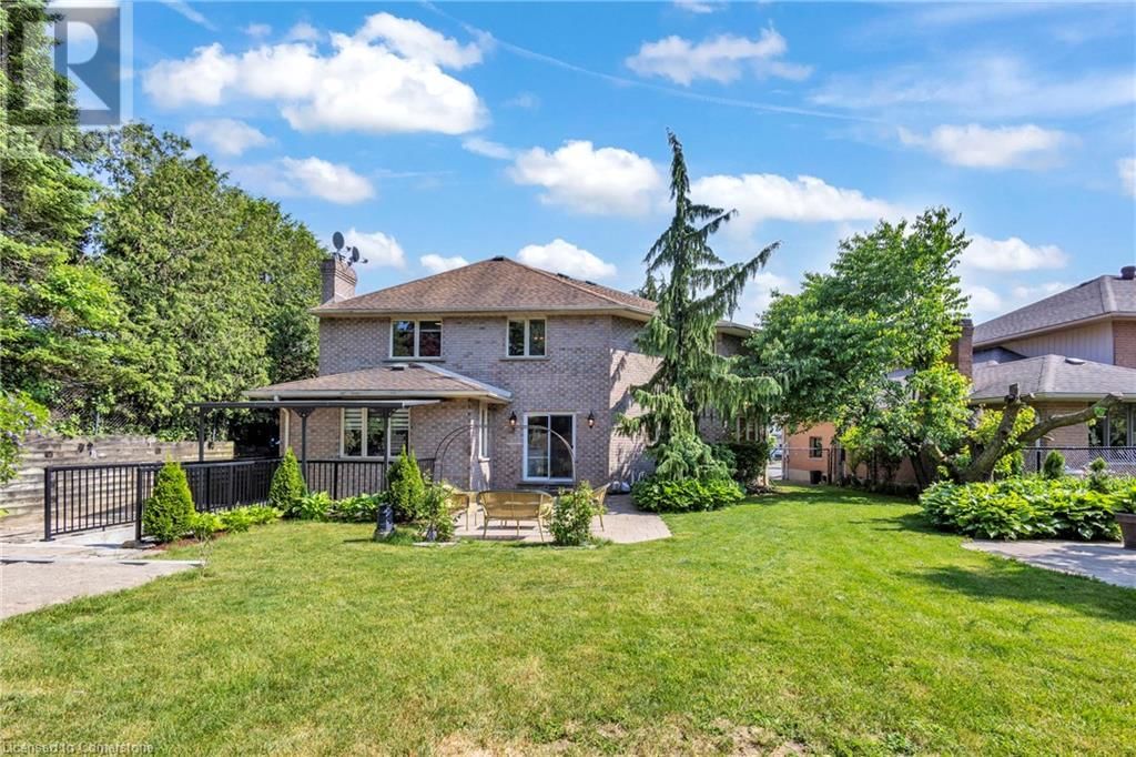 86 CORFIELD DRIVE Image 47