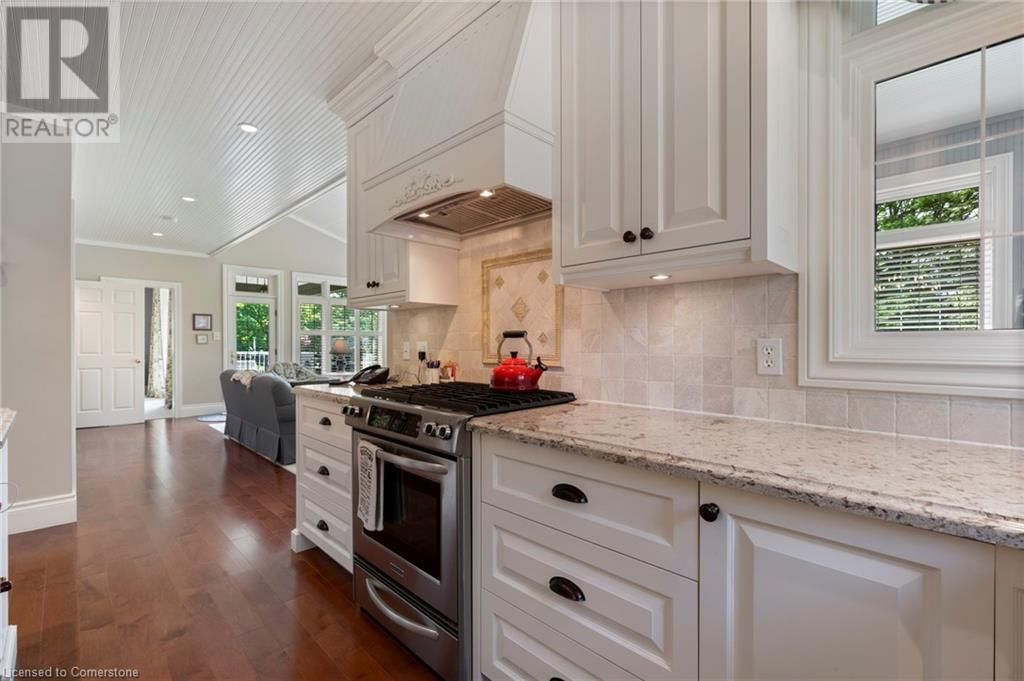 402 PROGRESTON ROAD Image 11