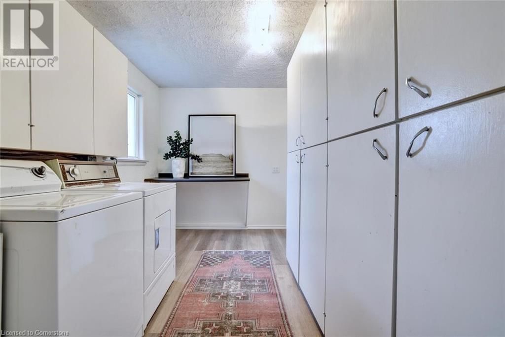 146 BIRETT DRIVE Image 36