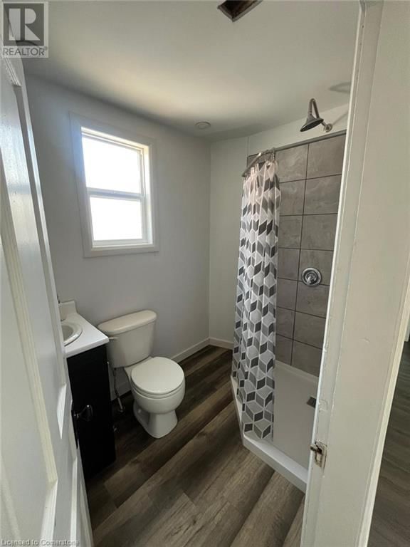 2 - 592 PEEL STREET Image 2