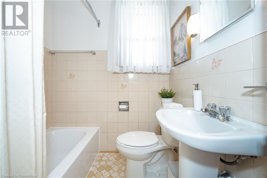 84 BLANMORA DRIVE Image 13