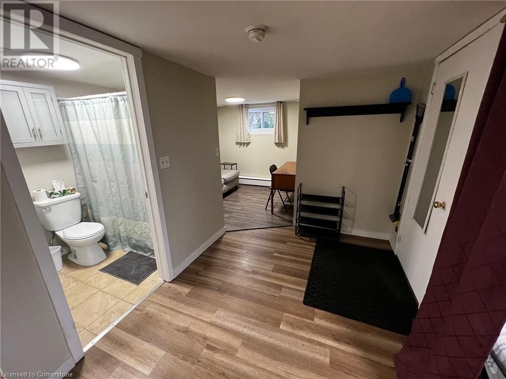 341 ANTWERP AVENUE Image 22