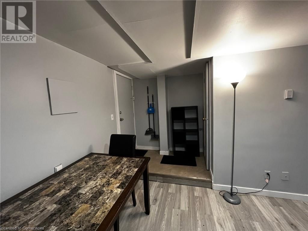 341 ANTWERP AVENUE Image 26