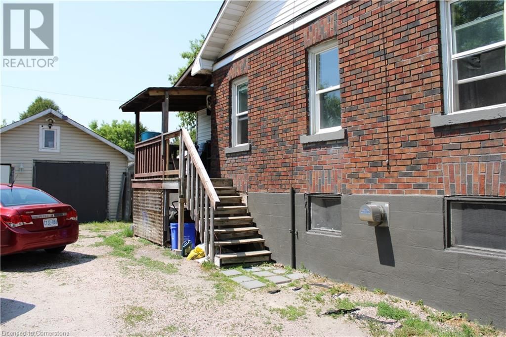 341 ANTWERP AVENUE Image 35