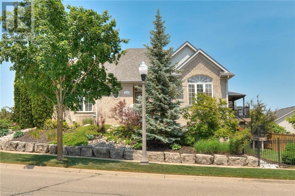 330 PINE VALLEY DRIVE Image 2