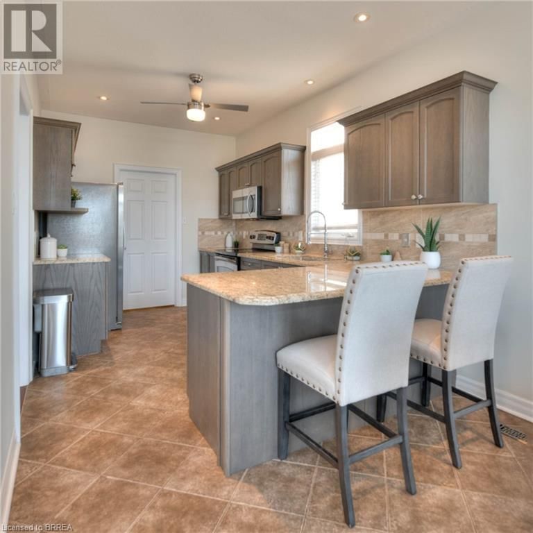 330 PINE VALLEY DRIVE Image 22