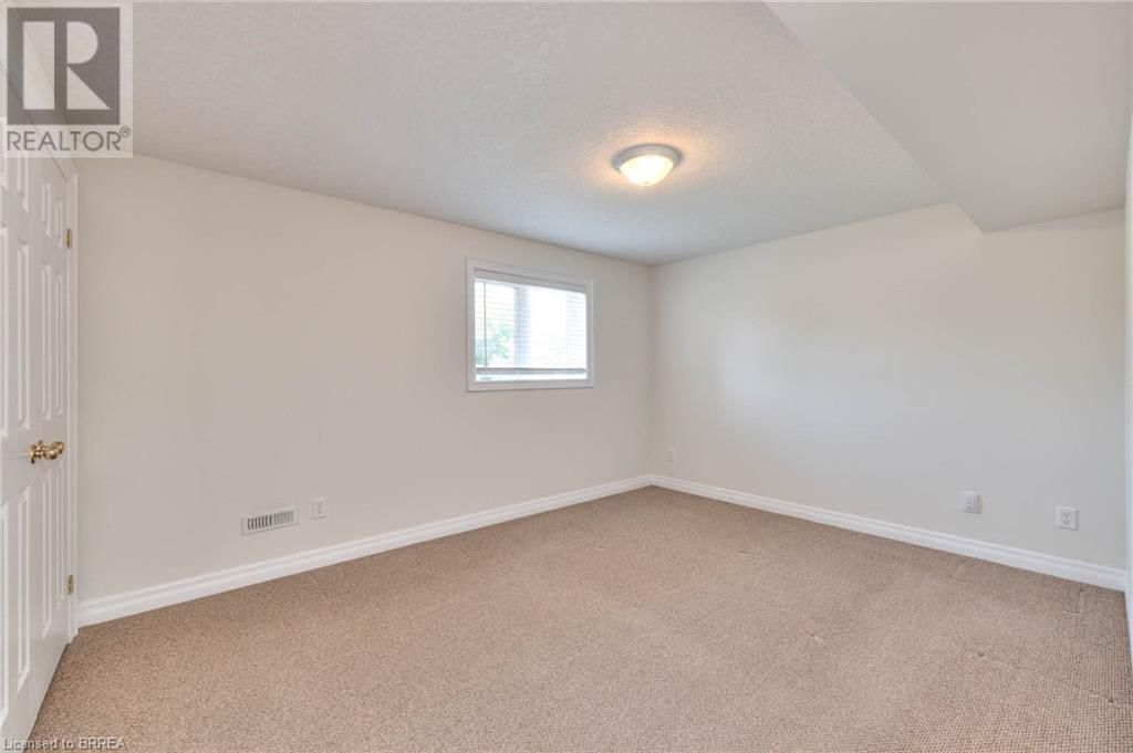 330 PINE VALLEY DRIVE Image 34