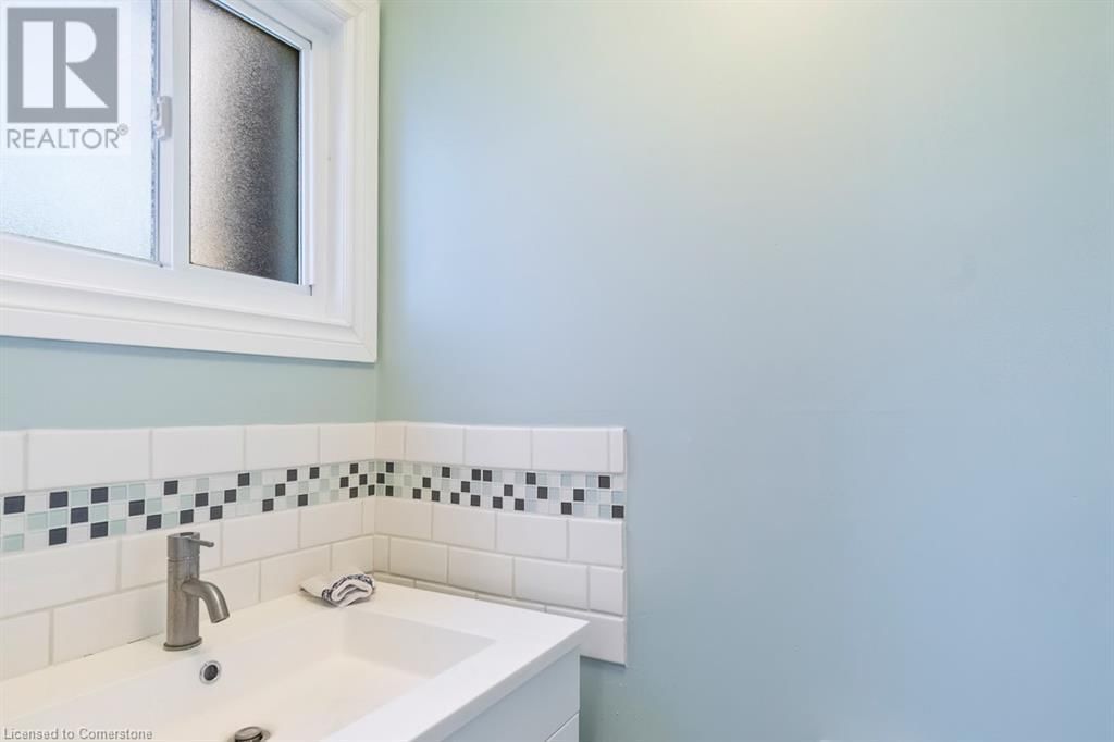 12 - 1301 UPPER GAGE AVENUE Image 19