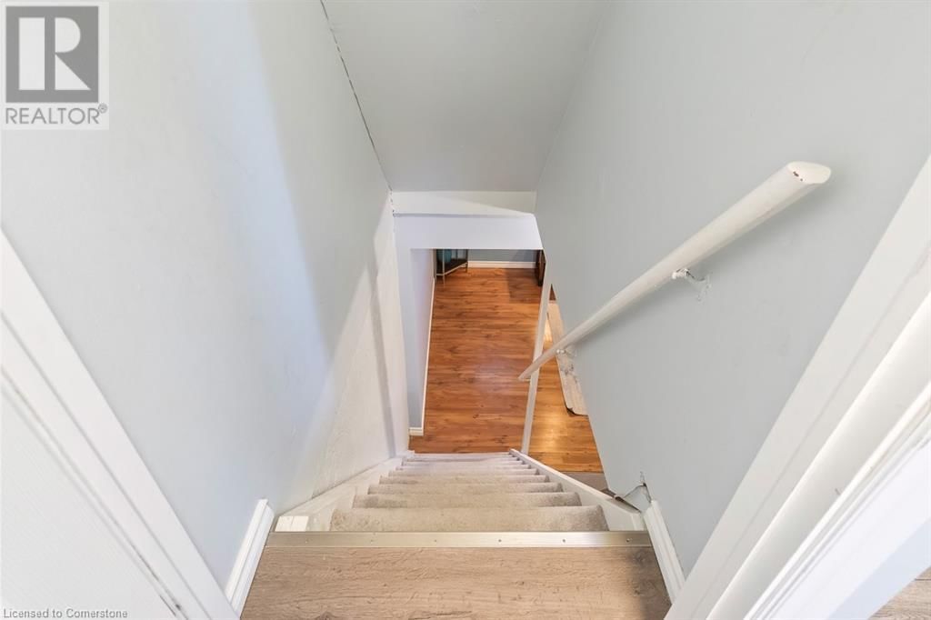 12 - 1301 UPPER GAGE AVENUE Image 32