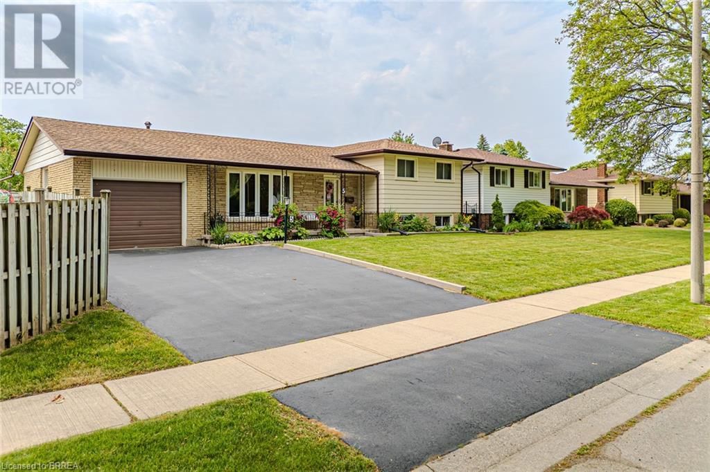 5 PIPPIN DRIVE Image 1