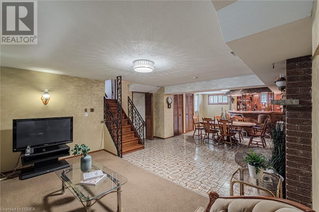 5 PIPPIN DRIVE Image 23
