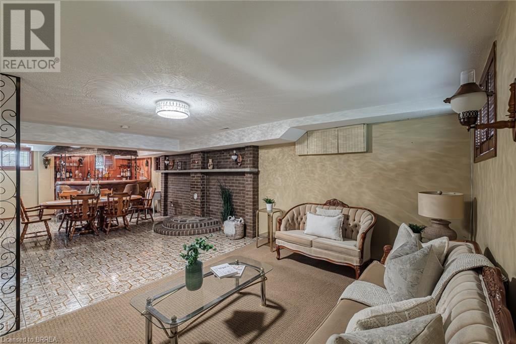5 PIPPIN DRIVE Image 24