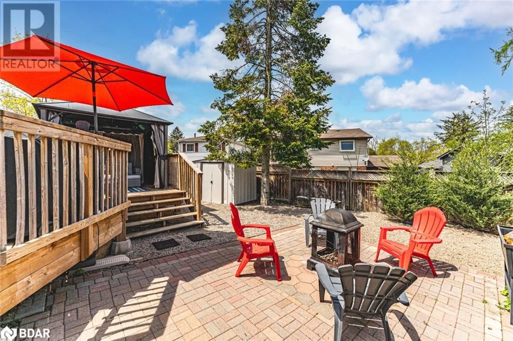 56 JANICE DRIVE Image 17