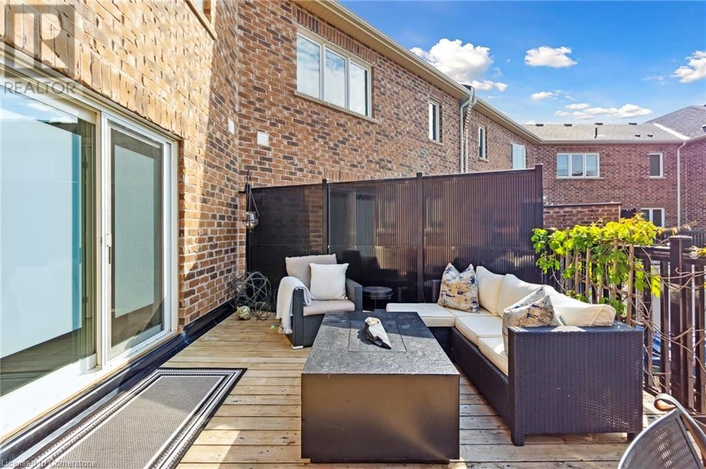 3 - 3045 GEORGE SAVAGE AVENUE Image 31