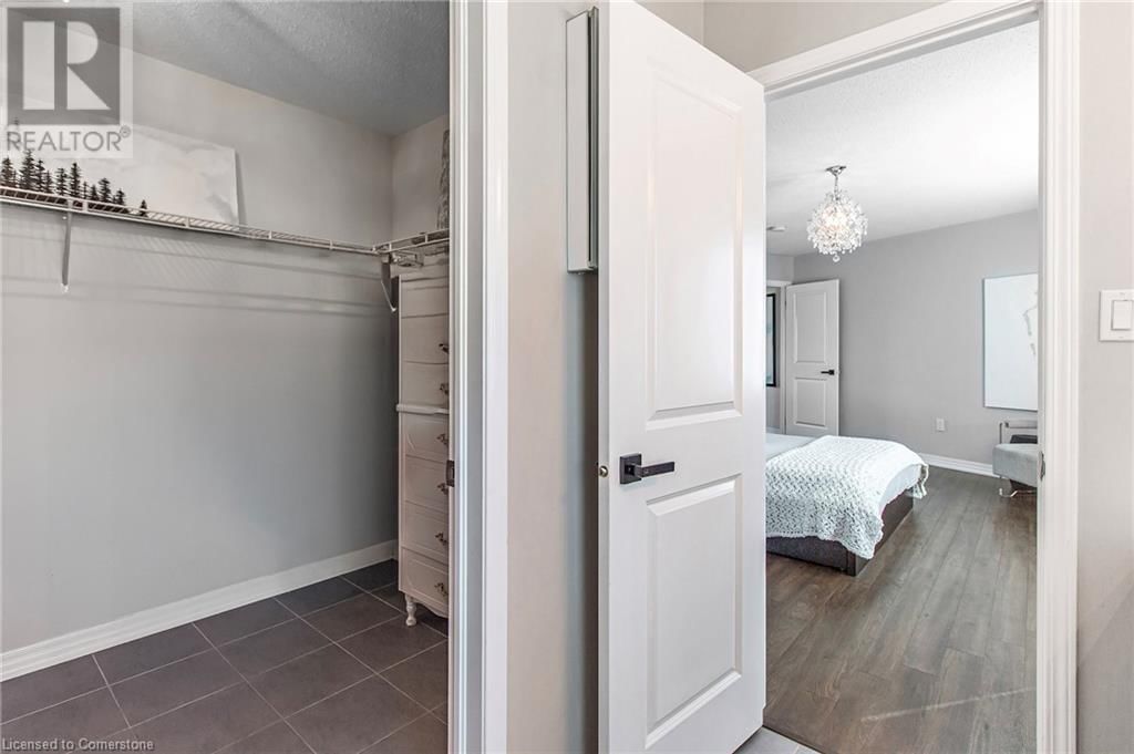 3 - 3045 GEORGE SAVAGE AVENUE Image 38