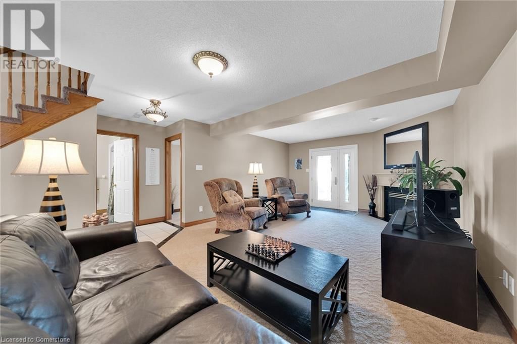212 ALDERLEA AVENUE Image 21