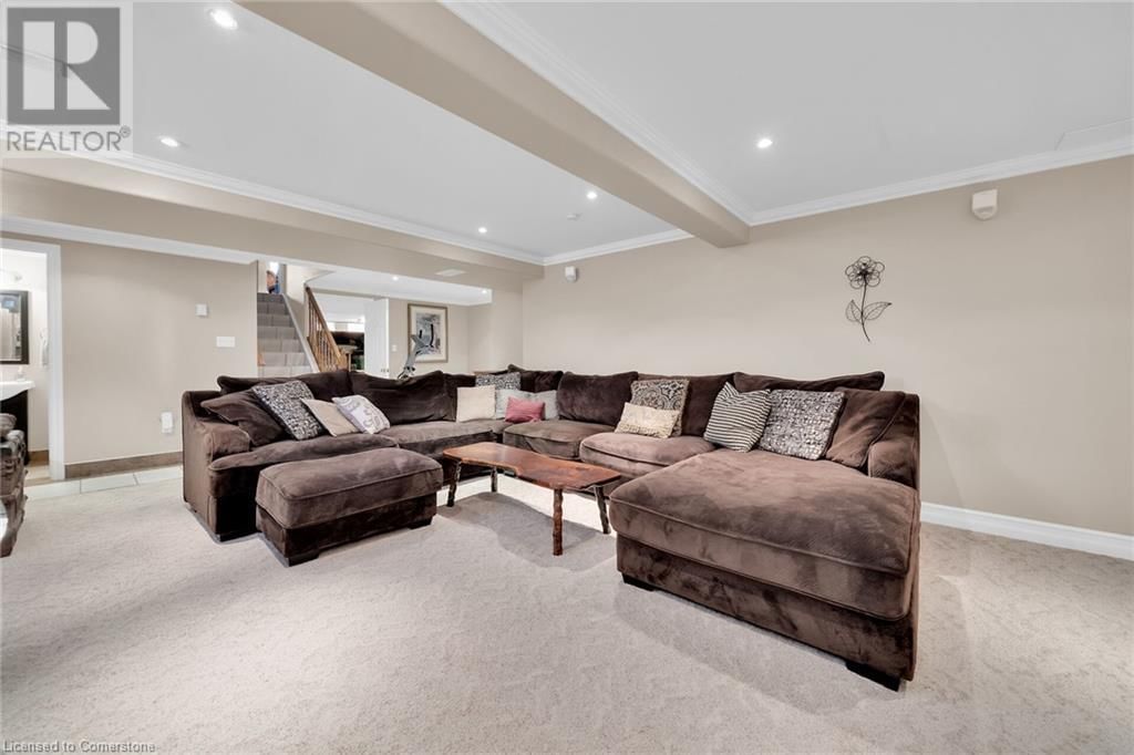 212 ALDERLEA AVENUE Image 29