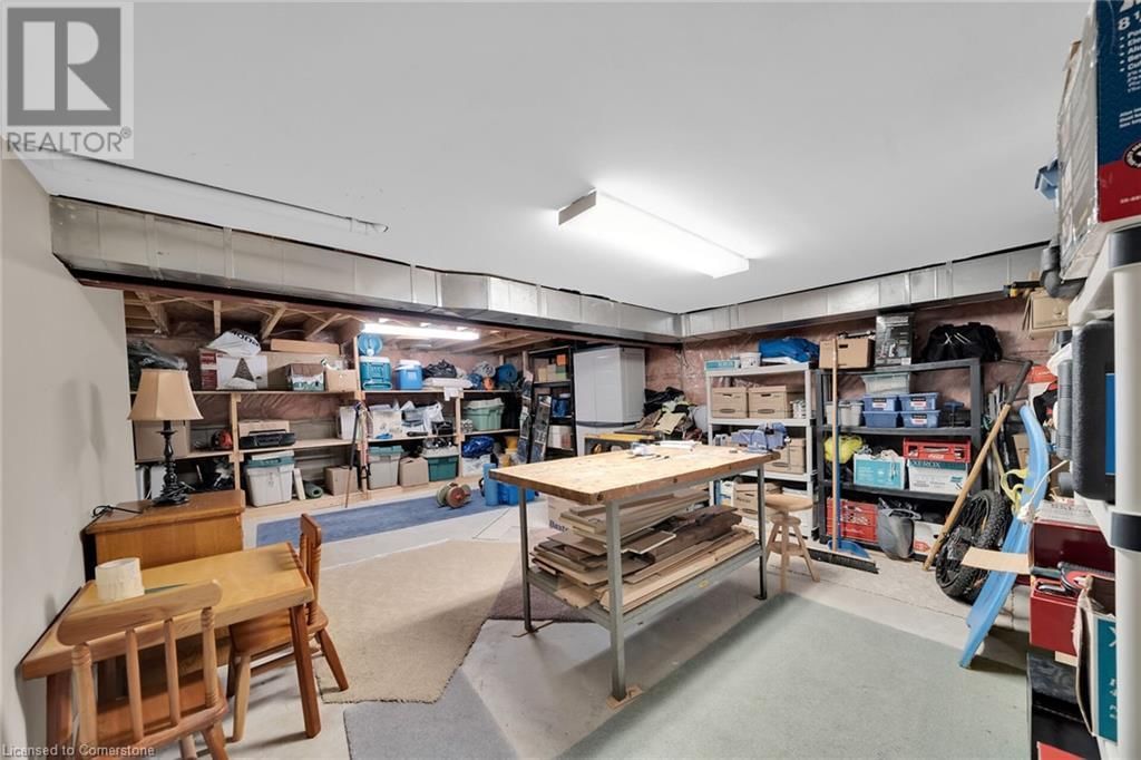 212 ALDERLEA AVENUE Image 32