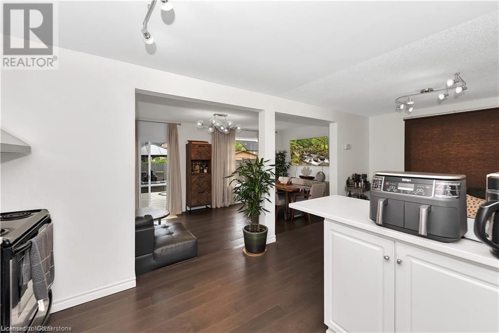 166 KOVAC ROAD Image 10