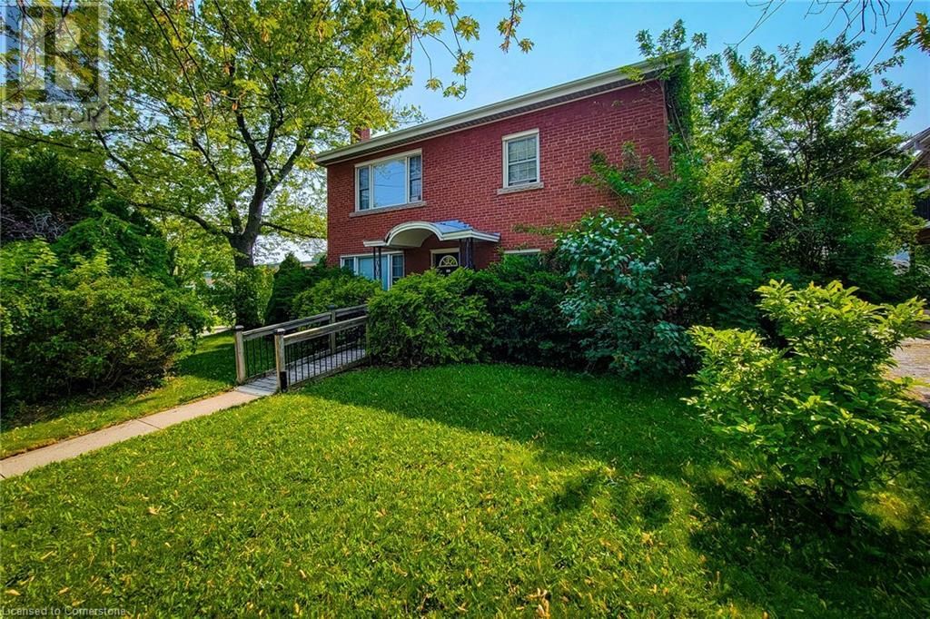 131 ERINDALE AVENUE Image 2
