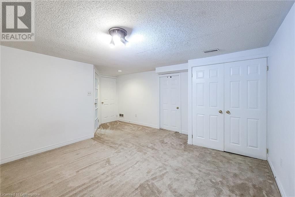 131 ERINDALE AVENUE Image 28