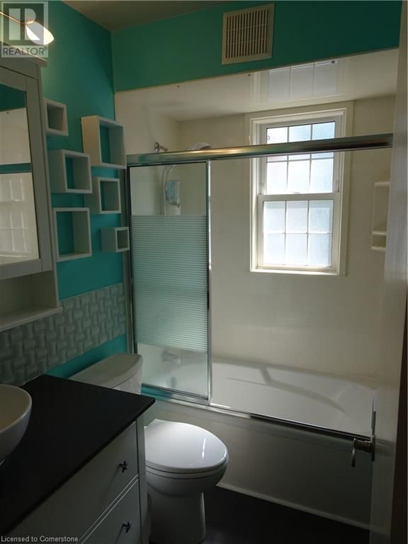 131 ERINDALE AVENUE Image 31