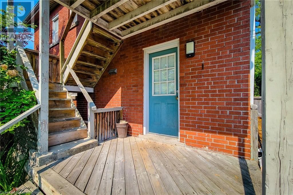 131 ERINDALE AVENUE Image 5